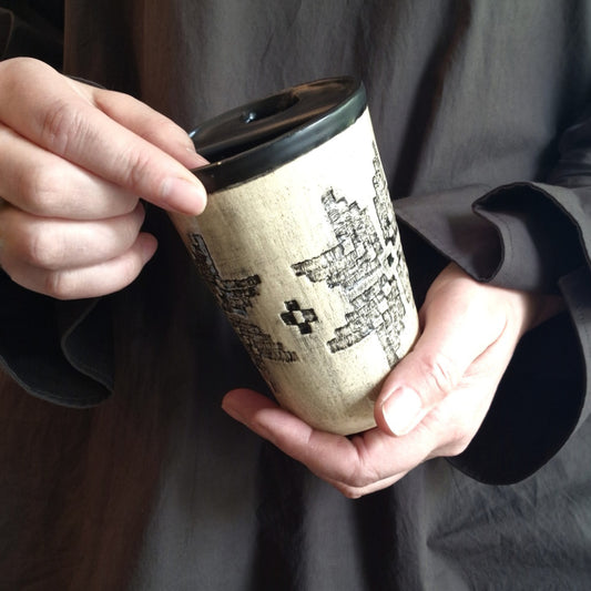 Kavos puodelis išsinešimui SADUTO